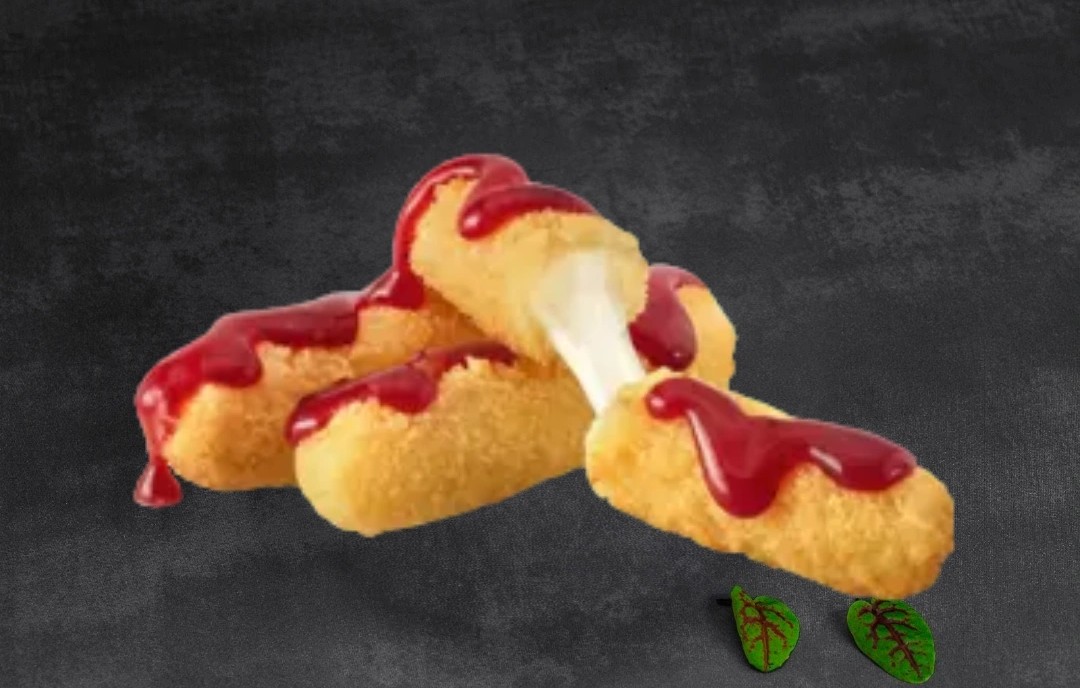 Фото Сырные палочки с клюквенным соусом 3шт.